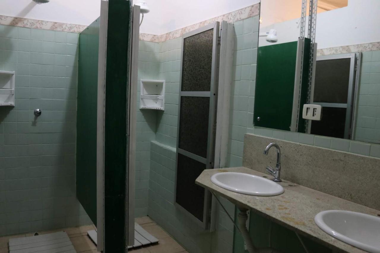 33 Brazil Albergue *